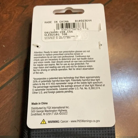 Blue light reading glasses and coordinating case. - Picture 7 of 7